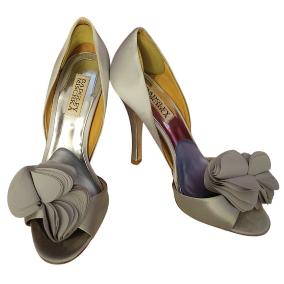 Badgley Mischka Silver Gray Satin Heels Wedding Prom Event Party‎ Open Toe - 6.5 - Picture 1 of 8